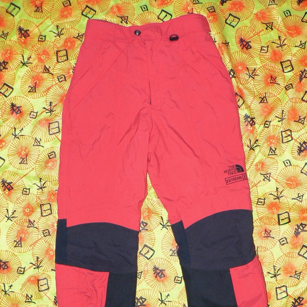 The North Face 'Extreme Gear' Weather-resistant Snow pants  (Size 6)